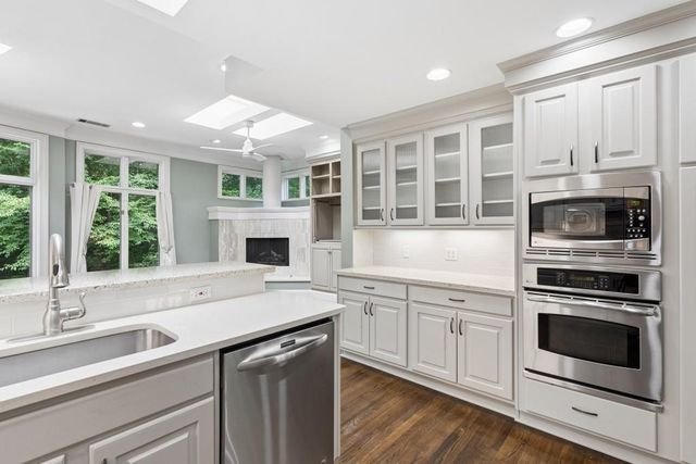 585 Idlewood Drive, Sandy Springs, GA 30327