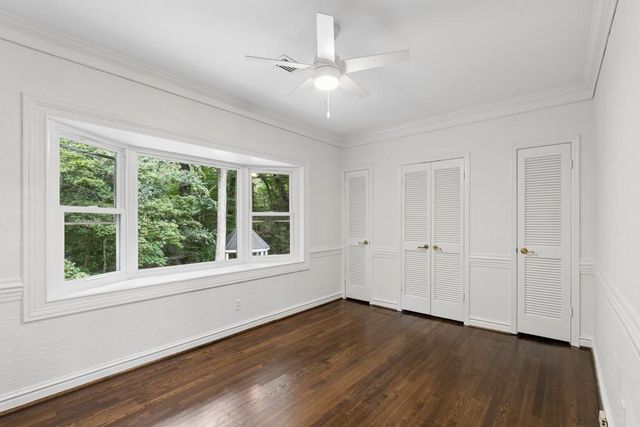 585 Idlewood Drive, Sandy Springs, GA 30327