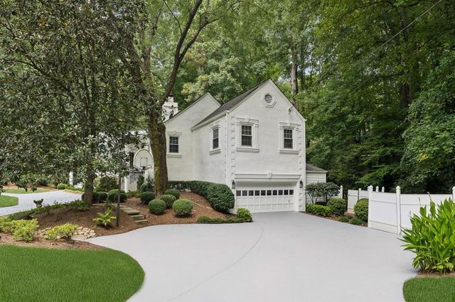 585 Idlewood Drive, Sandy Springs, GA 30327