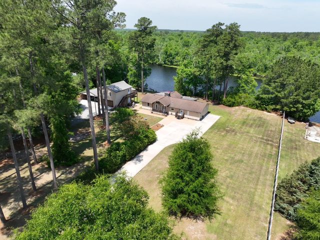 164 Mohican Dr., Georgetown, SC 29440