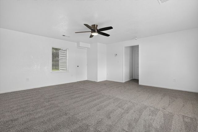 5301 Scoggins Street, Sansom Park, TX 76114