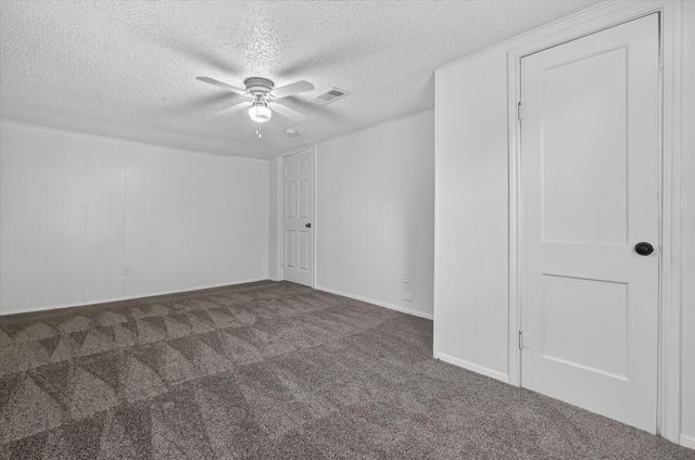 5301 Scoggins Street, Sansom Park, TX 76114
