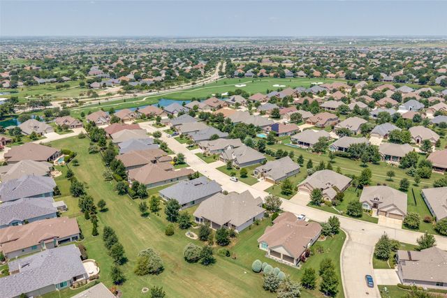 9805 Ironwood Drive, Denton, TX 76207