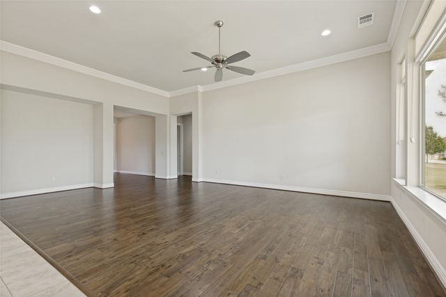 9805 Ironwood Drive, Denton, TX 76207