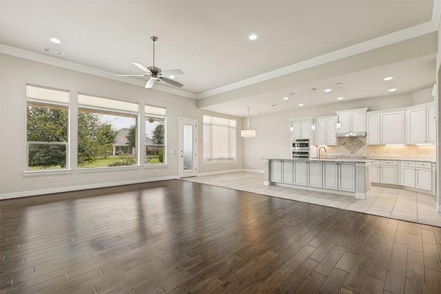 9805 Ironwood Drive, Denton, TX 76207