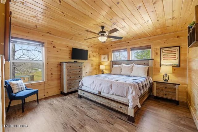 3213 Samuel Wear Drive, Sevierville, TN 37862