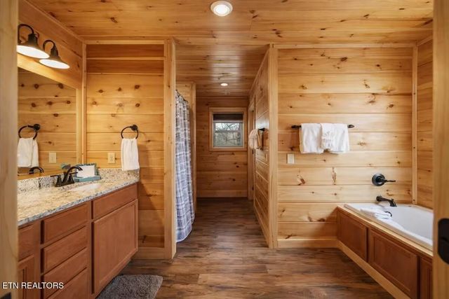 3213 Samuel Wear Drive, Sevierville, TN 37862