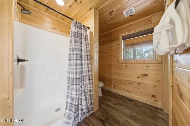 3213 Samuel Wear Drive, Sevierville, TN 37862