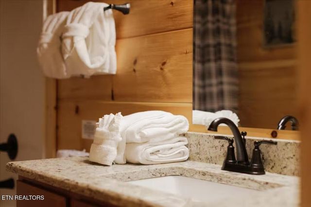 3213 Samuel Wear Drive, Sevierville, TN 37862