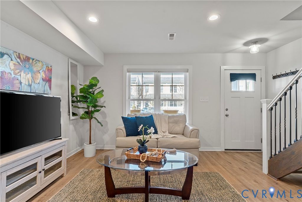 1117 N 31st St, Richmond, VA 23223