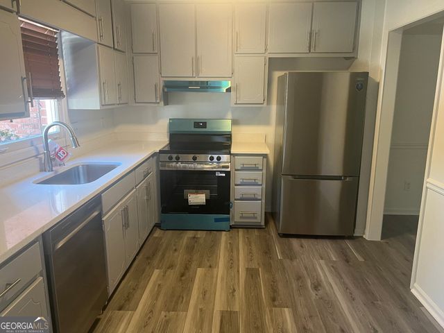 180 Williamsburg Way, Fayetteville, GA 30214