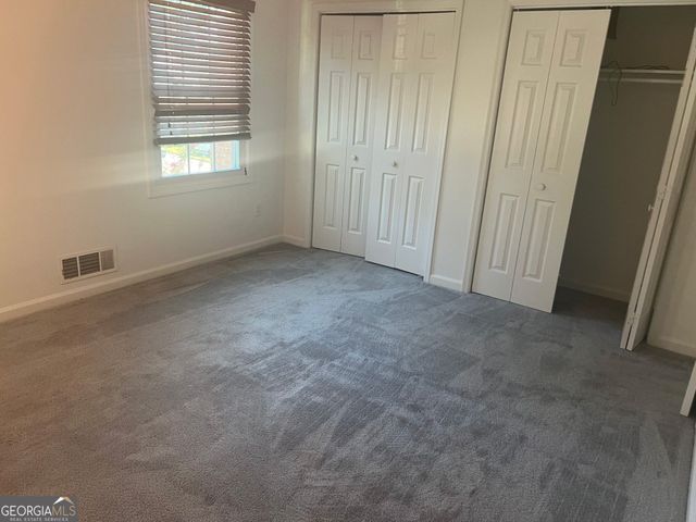 180 Williamsburg Way, Fayetteville, GA 30214