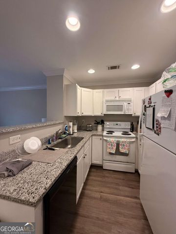 1035 Barnett Shoals Road 1122, Athens, GA 30605