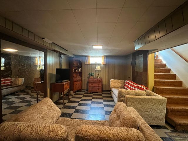 1806 Cleveland Street NE, Minneapolis, MN 55418