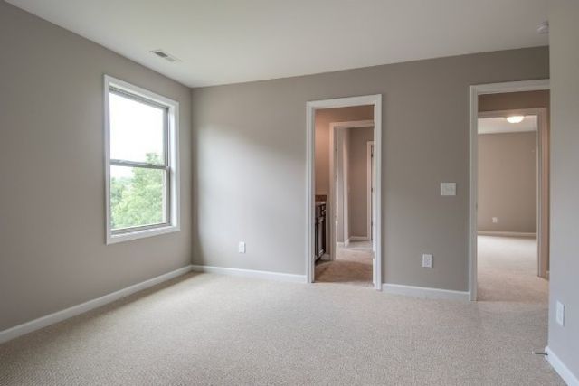 705 Harpeth Knoll Ct, Nashville, TN 37221
