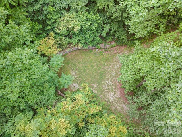 1915 Creston Drive, Black Mountain, NC 28711
