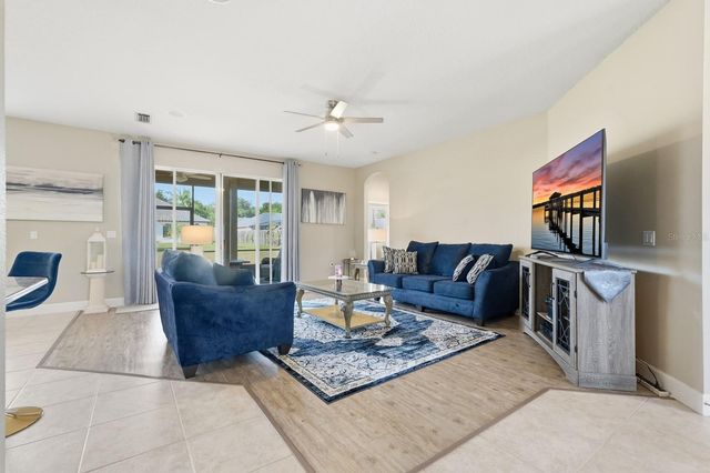 208 CRYSTAL RIDGE RD., Deland, FL 32720