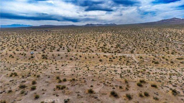 1 Vancouver, Adelanto, CA 92301