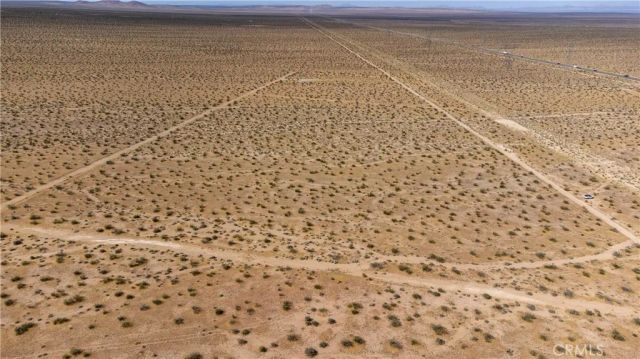 1 Vancouver, Adelanto, CA 92301