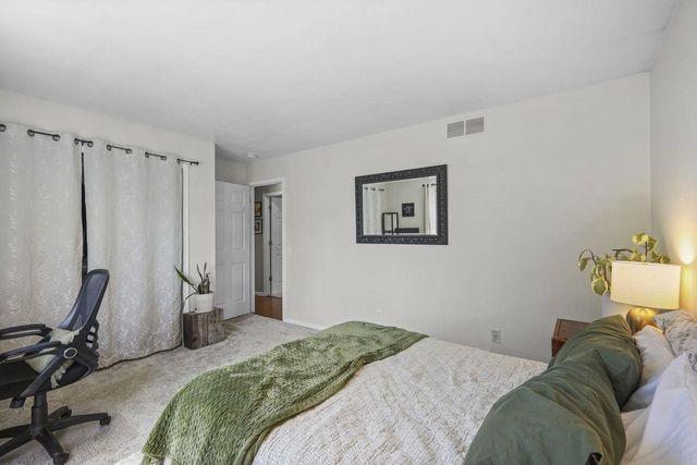 621 Seven Nations Drive, Madison, WI 53713