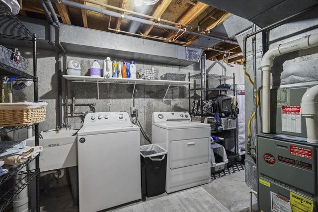 621 Seven Nations Drive, Madison, WI 53713