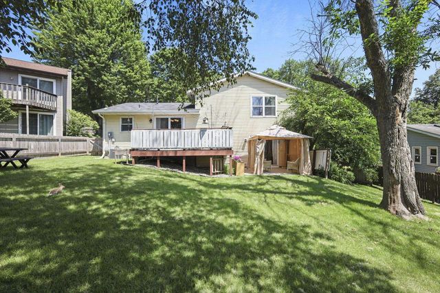 621 Seven Nations Drive, Madison, WI 53713