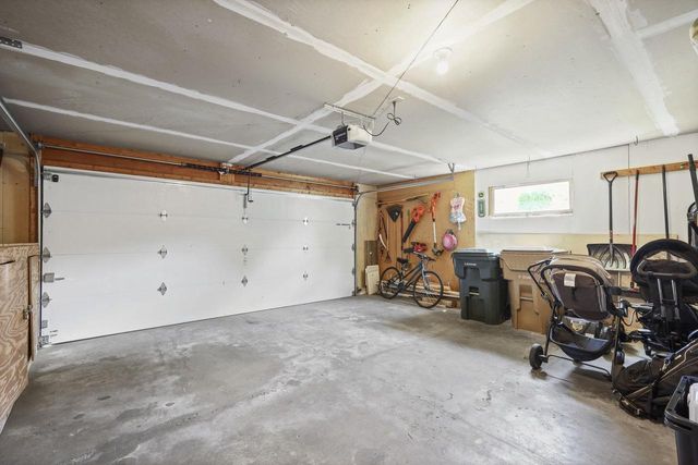 621 Seven Nations Drive, Madison, WI 53713