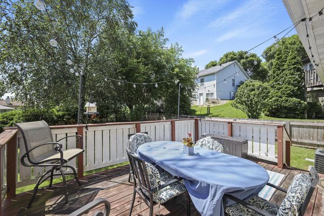 621 Seven Nations Drive, Madison, WI 53713