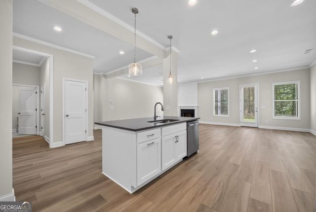 887 Bessie Court, Loganville, GA 30052