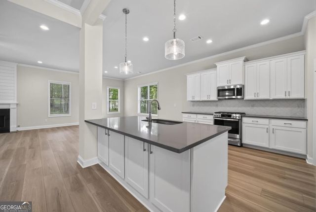 887 Bessie Court, Loganville, GA 30052