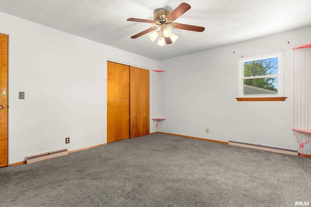 1310 MONROE Street, Pekin, IL 61554