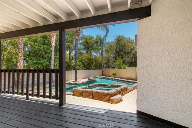 23584 Brook, Canyon Lake, CA 92587