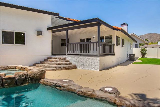 23584 Brook, Canyon Lake, CA 92587