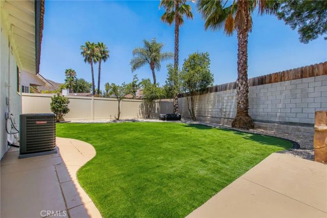 23584 Brook, Canyon Lake, CA 92587