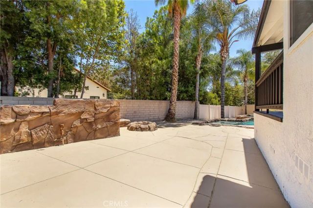 23584 Brook, Canyon Lake, CA 92587