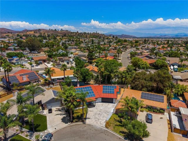 23584 Brook, Canyon Lake, CA 92587