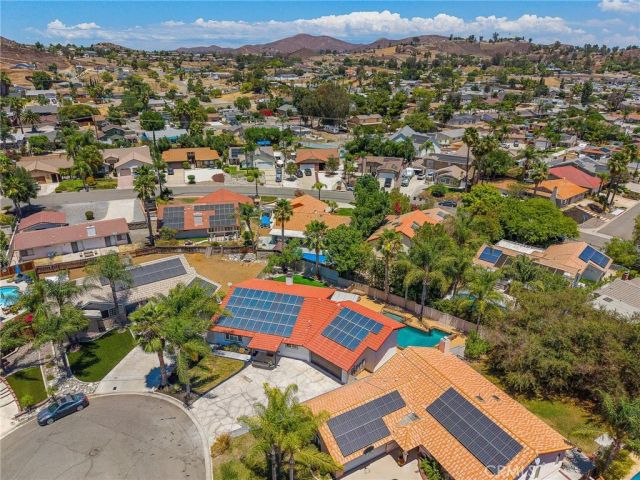 23584 Brook, Canyon Lake, CA 92587