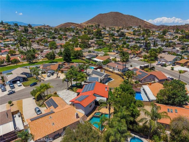 23584 Brook, Canyon Lake, CA 92587