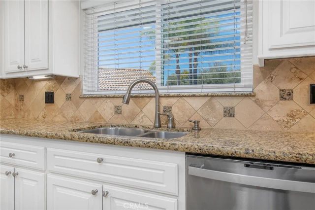 23584 Brook, Canyon Lake, CA 92587