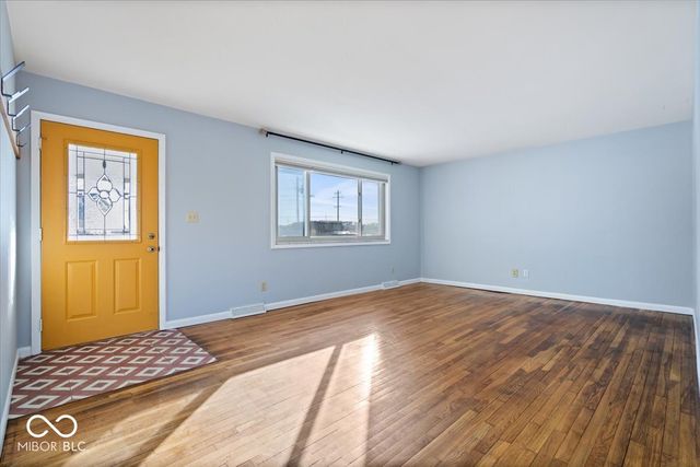 2114 N County Road 800 E, Avon, IN 46123