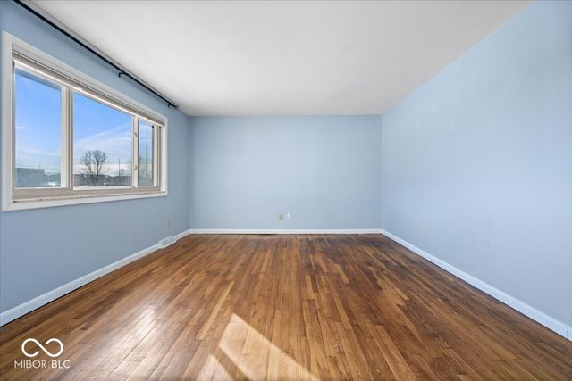 2114 N County Road 800 E, Avon, IN 46123