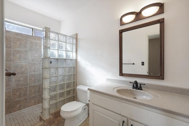 7701 Calle Meseta NE, Albuquerque, NM 87113