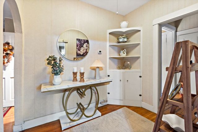 216 Prospect St, Fall River, MA 02720