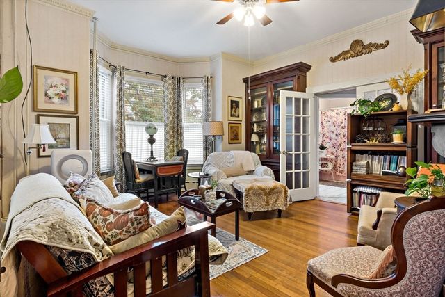 216 Prospect St, Fall River, MA 02720
