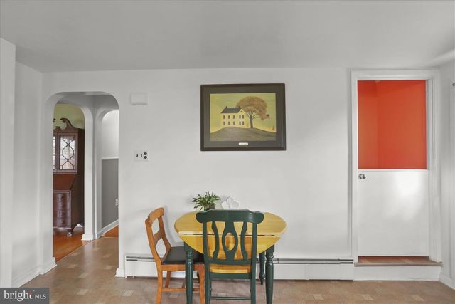 6 S GRANT RD, Thomasville, PA 17364