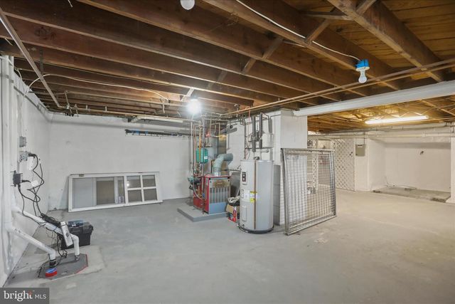6 S GRANT RD, Thomasville, PA 17364