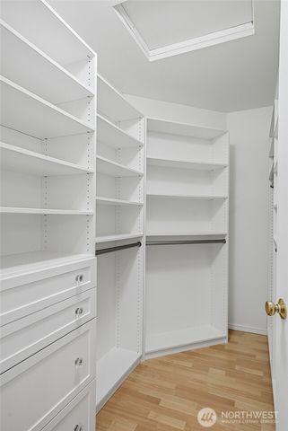 8128 NE 158tth Street, Kenmore, WA 98028