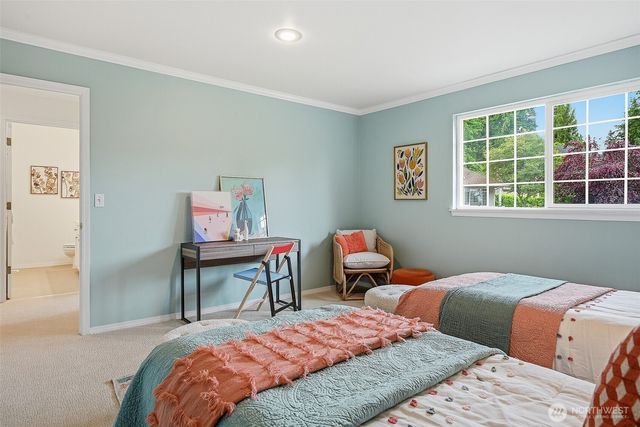 8128 NE 158tth Street, Kenmore, WA 98028
