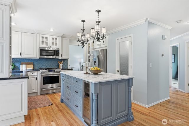 8128 NE 158tth Street, Kenmore, WA 98028
