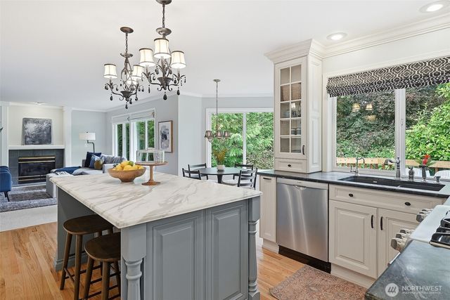 8128 NE 158tth Street, Kenmore, WA 98028